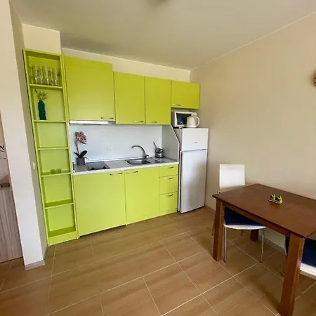 Lifestyle Delux -nesebur Sp Апартаменти