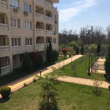 Lifestyle Delux -nesebur Sp Апартаменти Несебир